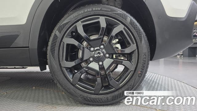 Kia Seltos 2024 — Şəkil 25/34