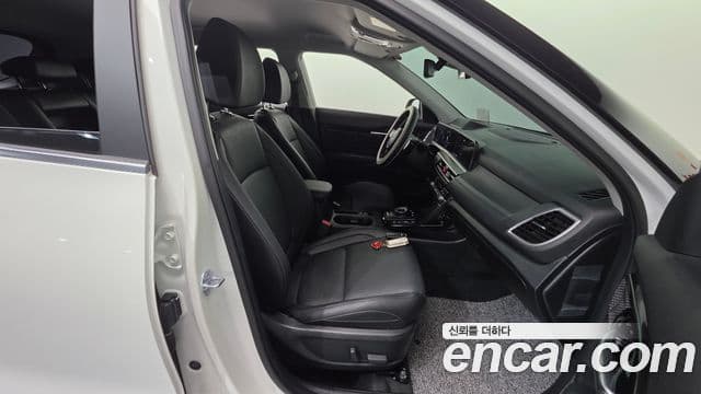 Kia Seltos 2024 — Şəkil 26/34