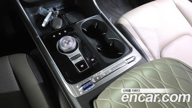 Kia Carnival 2025 — ფოტო 9/20