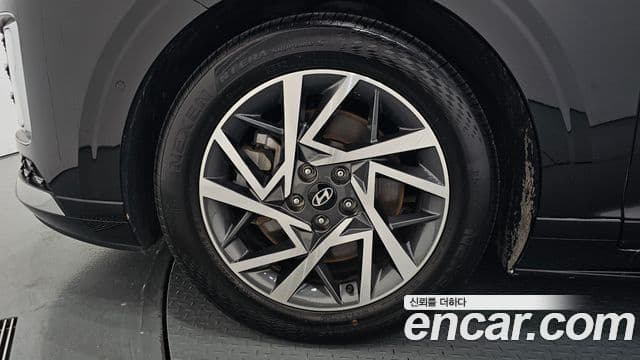 Hyundai Grandeur 2023 — ფოტო 5/20