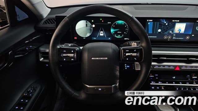 Hyundai Grandeur 2023 — ფოტო 13/20