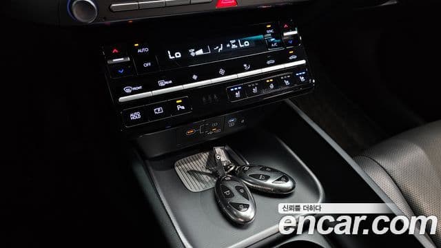 Hyundai Grandeur 2023 — ფოტო 16/20