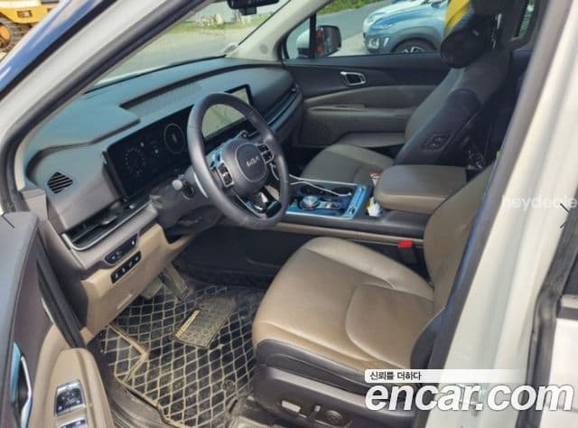 Kia Carnival 2024 — ფოტო 3/4