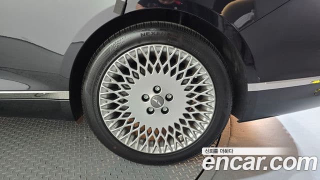 Genesis G80 2022 — Şəkil 10/31