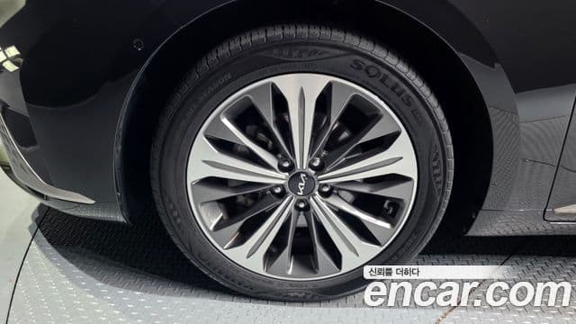 Kia K8 2022 — ფოტო 5/20