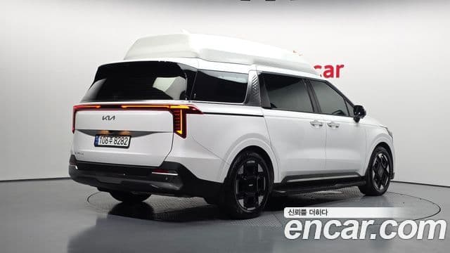 Kia Carnival 2024 — Фото 2/20