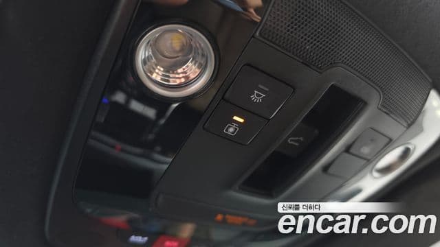 Kia Sorento 2023 — Şəkil 15/20