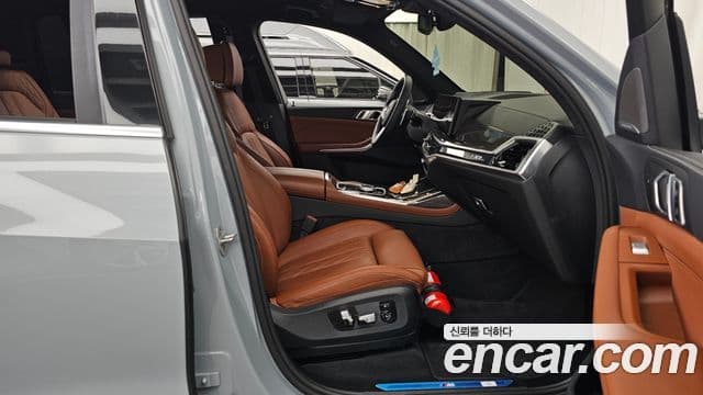 BMW X7 2024 — Şəkil 29/44