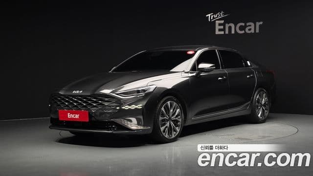Kia K8 2022 — Şəkil 10/20