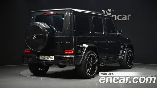 Mercedes-Benz G-Class 2023 — Фото 2/20