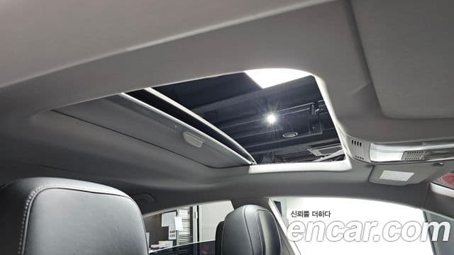 Volkswagen Arteon 2019 — ფოტო 18/20