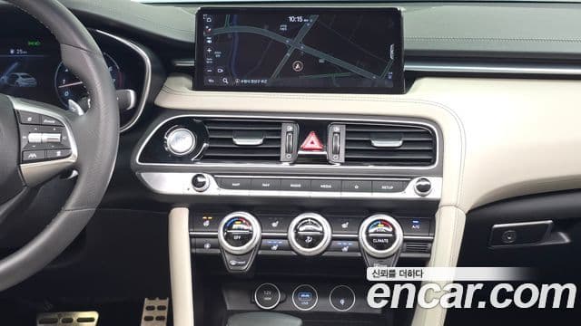 Genesis G70 2022 — ფოტო 13/20
