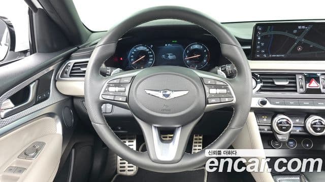 Genesis G70 2022 — ფოტო 14/20