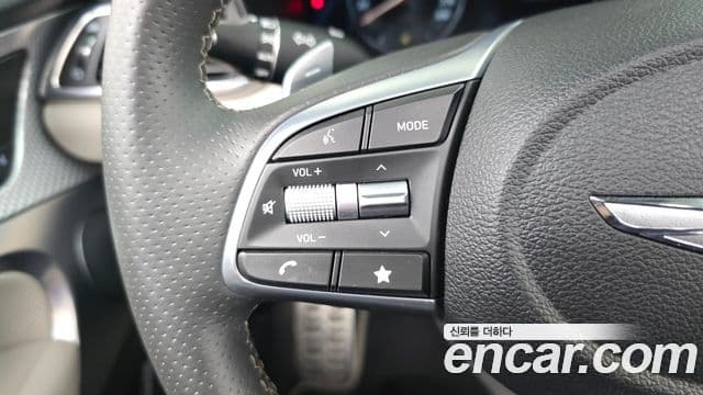 Genesis G70 2022 — ფოტო 16/20