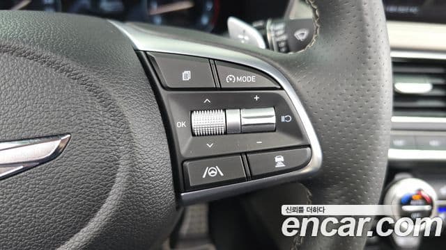 Genesis G70 2022 — ფოტო 17/20