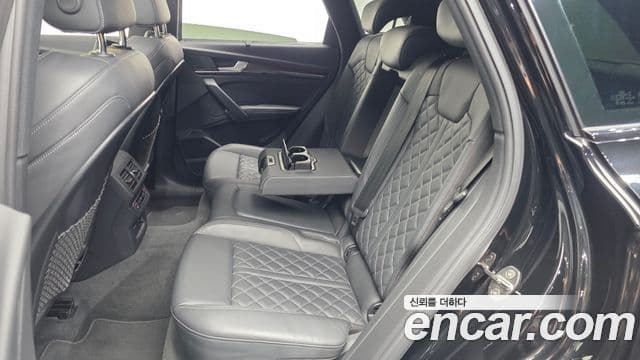 Audi SQ5 2021 — ფოტო 3/32