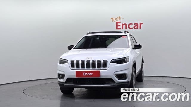 Jeep Cherokee 2022 — Photo 16/20