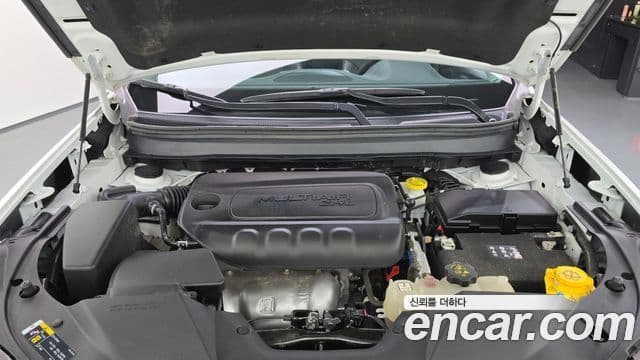 Jeep Cherokee 2022 — Photo 1/20