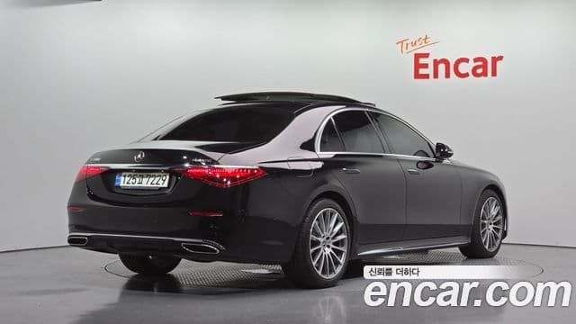 Mercedes-Benz S-Class 2022 — ფოტო 2/20