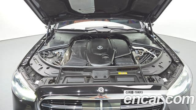 Mercedes-Benz S-Class 2022 — ფოტო 6/20