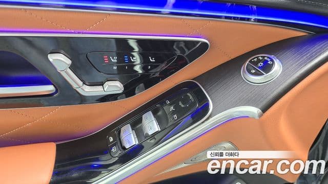 Mercedes-Benz S-Class 2022 — ფოტო 14/20
