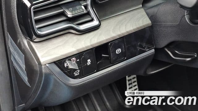 Kia Sportage 2024 — Фото 14/20