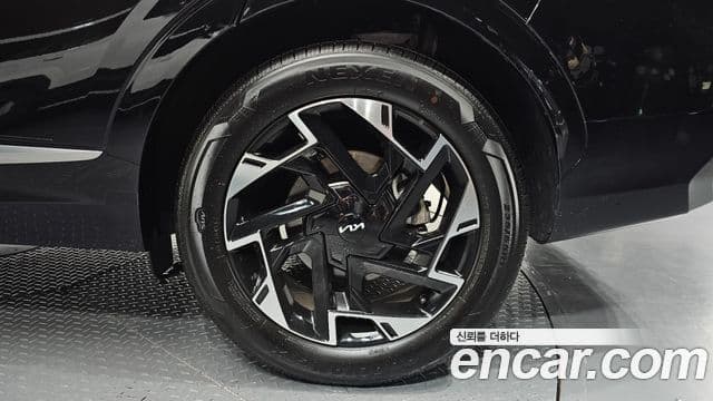 Kia Sportage 2024 — ფოტო 22/30