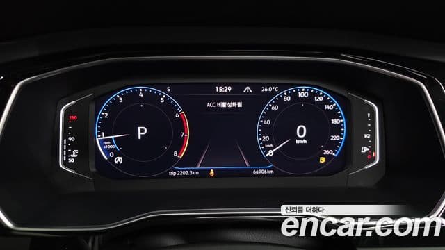 Volkswagen Jetta 2021 — Şəkil 8/20