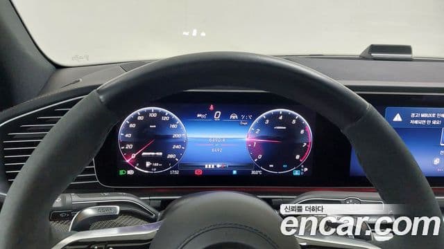 Mercedes-Benz GLE-Class 2025 — Фото 8/18