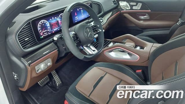 Mercedes-Benz GLE-Class 2025 — Фото 9/18