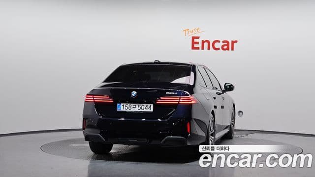 BMW 5 Series 2026 — ფოტო 4/20