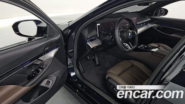 BMW 5 Series 2026 — ფოტო 10/20