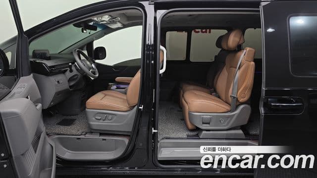 Hyundai Staria 2024 — Şəkil 16/20
