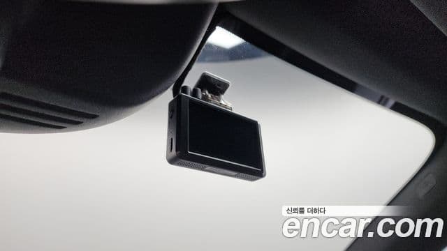 Volvo XC60 2020 — Photo 16/34
