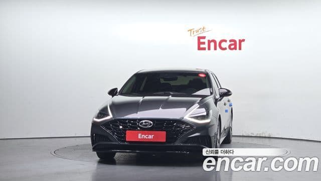 Hyundai Sonata 2022 — ფოტო 3/20