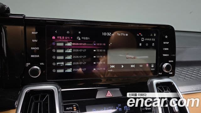 Kia Sorento 2020 — ფოტო 17/20