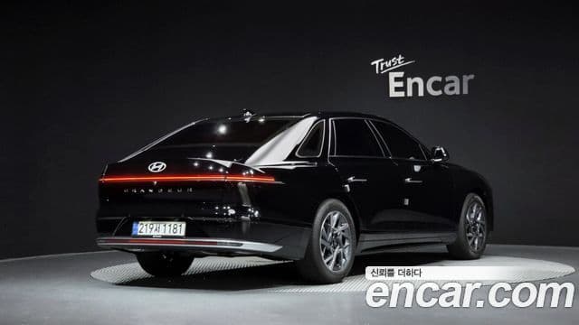 Hyundai Grandeur 2022 — Şəkil 1/20