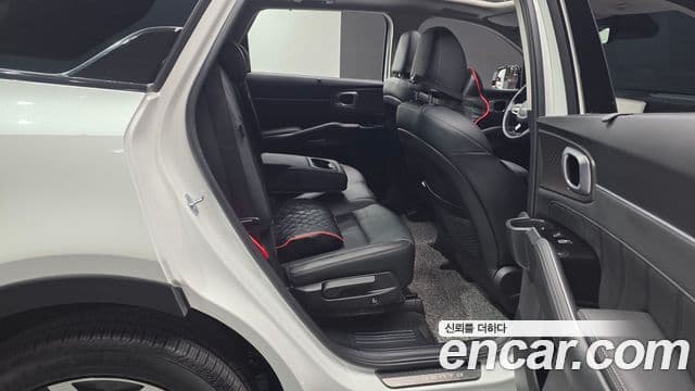 Kia Sorento 2025 — Şəkil 11/20