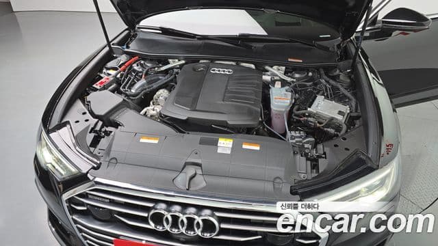 Audi A6 2022 — ფოტო 6/20