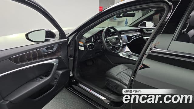 Audi A6 2022 — ფოტო 10/20