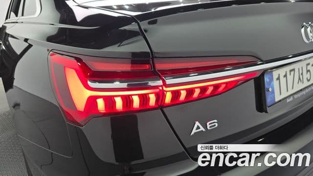 Audi A6 2022 — Şəkil 22/31