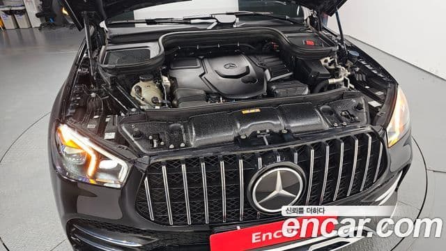 Mercedes-Benz GLE-Class 2021 — ფოტო 6/20