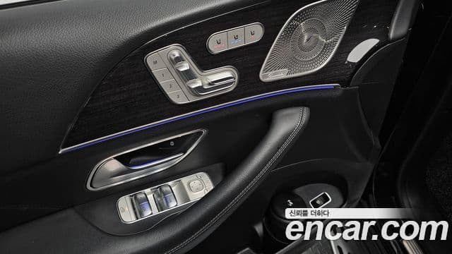 Mercedes-Benz GLE-Class 2021 — фото 20 из 20