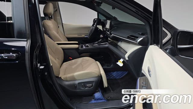 Toyota Sienna 2024 — Photo 27/33