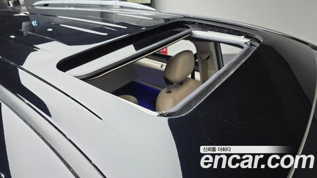 Toyota Sienna 2024 — Photo 16/33