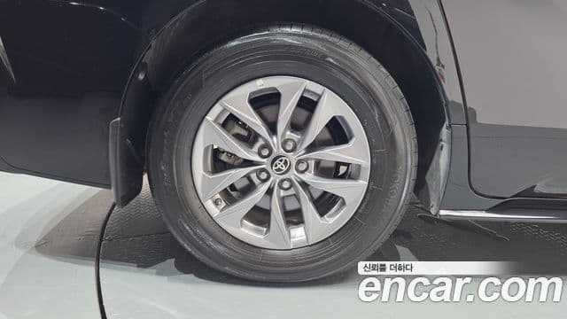 Toyota Sienna 2024 — Photo 21/33