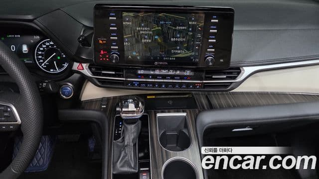 Toyota Sienna 2024 — Photo 33/33