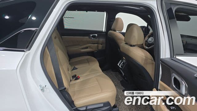 Kia Sorento 2024 — Şəkil 11/20