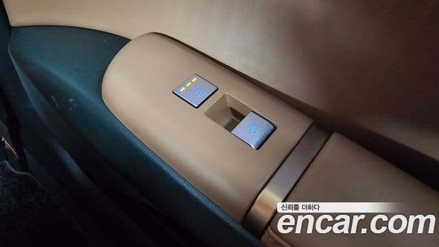 Hyundai Grandeur 2024 — Фото 19/20