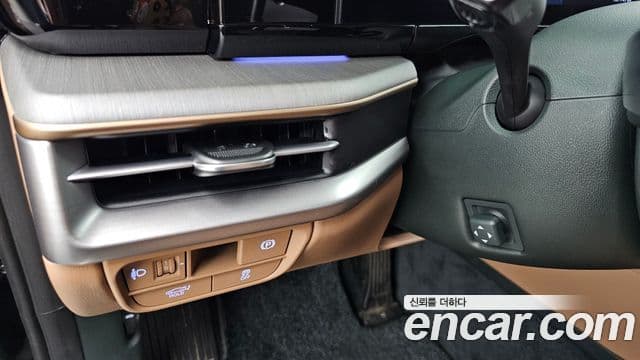 Hyundai Grandeur Hybrid 2024 — ფოტო 24/39